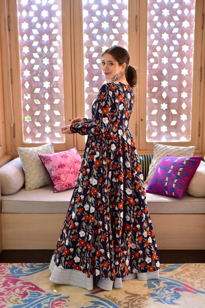 Elegant Printed Crop Top & Skirt with Long Shrug Set