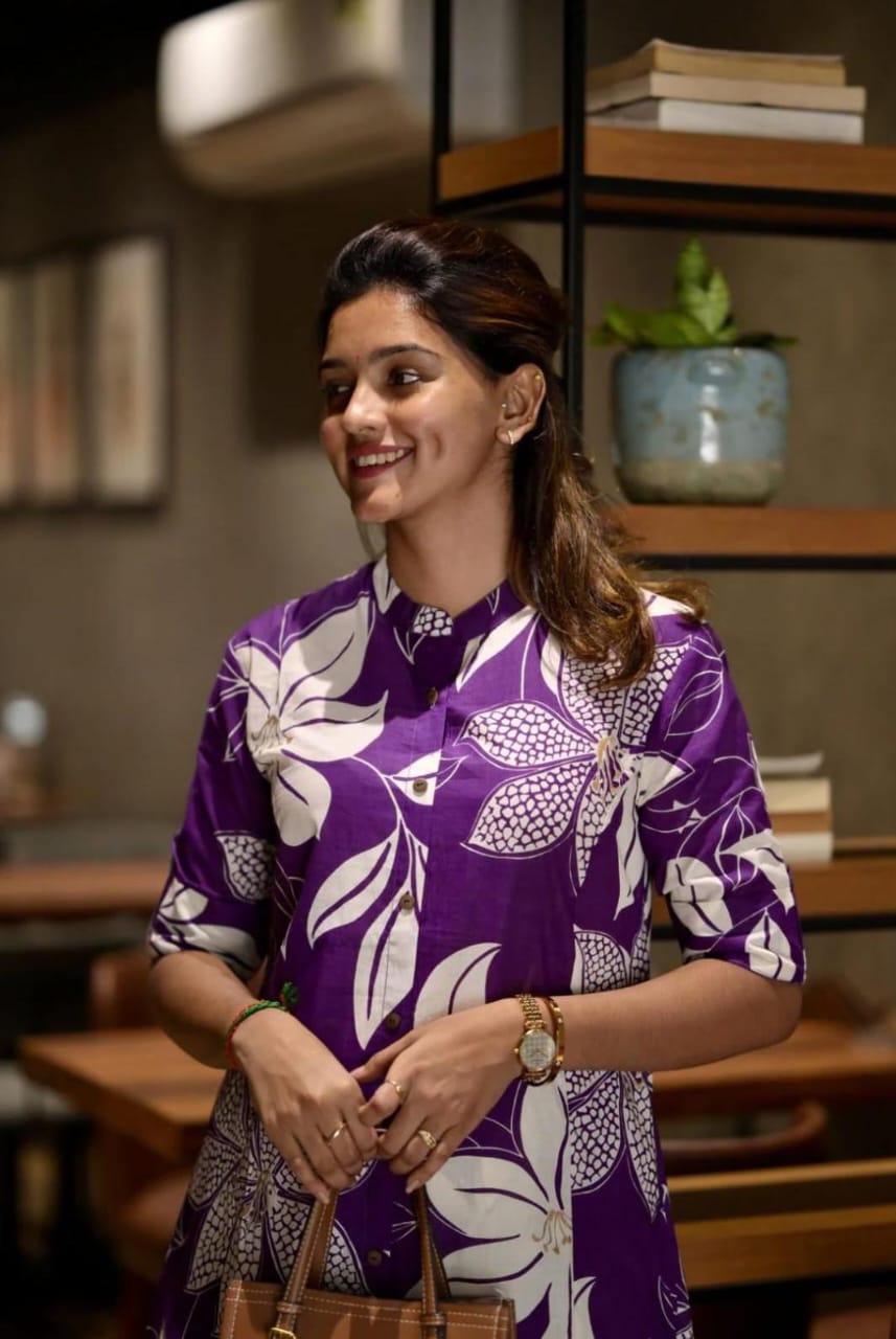 Women Printed Kurta Set